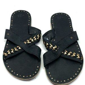 UGG Lexia Sandals - Size 9